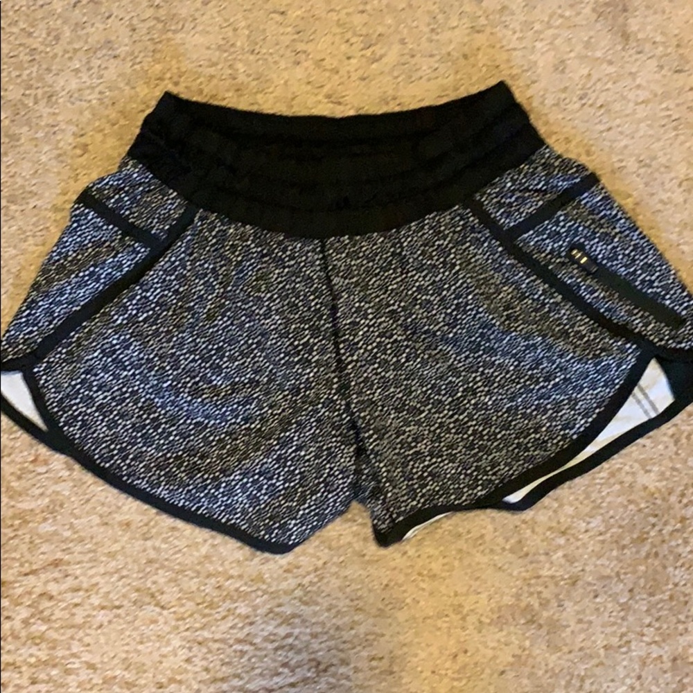 Lululemon Athletica Hotty Hot Short